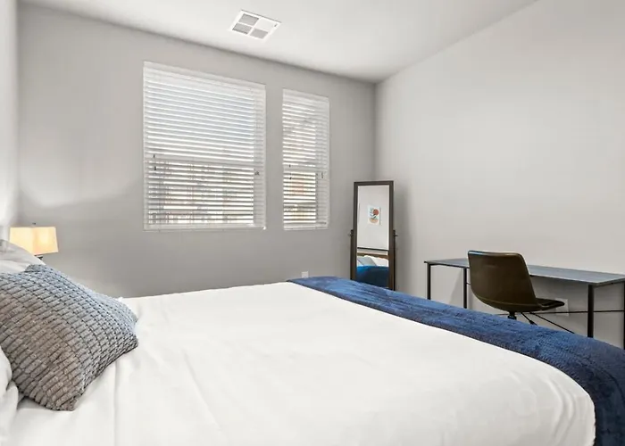 Cozysuites Phx Roro Gym Pool Pets Parking #5