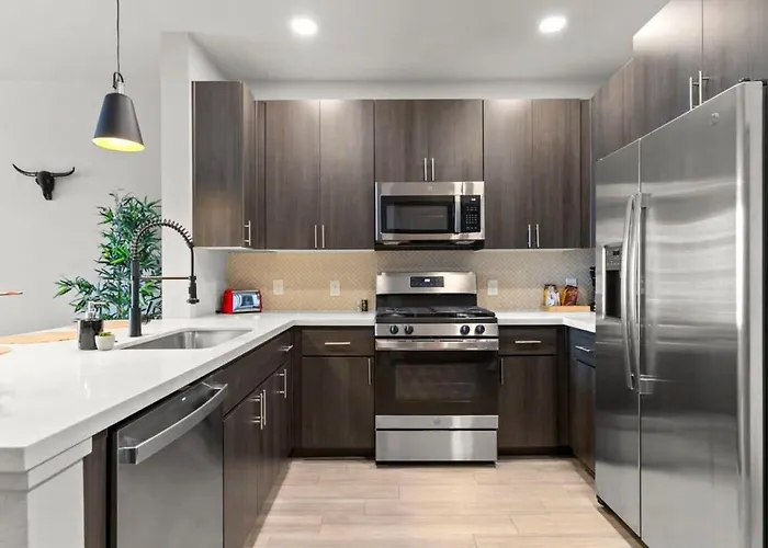 Apartment Cozysuites Phx Roro Gym Pool Pets Parking #5 *