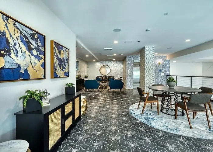 Cozysuites Phx Roro Gym Pool Pets Parking #5 Apartment